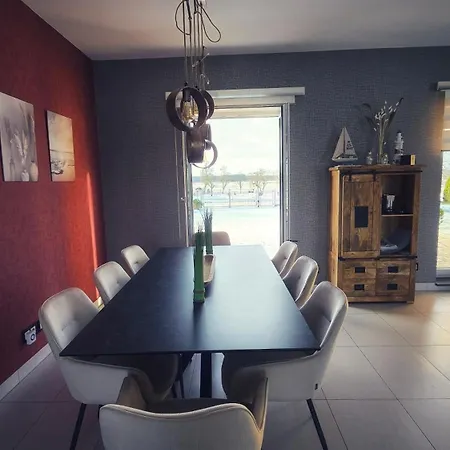 Fietes Achternutkiek بيت للعطل Mellenthin